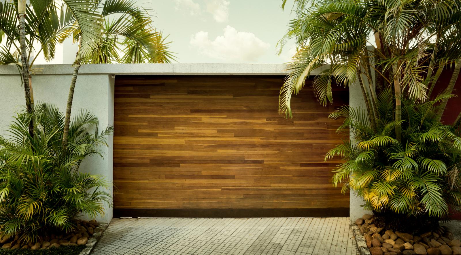 Essential Garage Door Maintenance Tips You Need