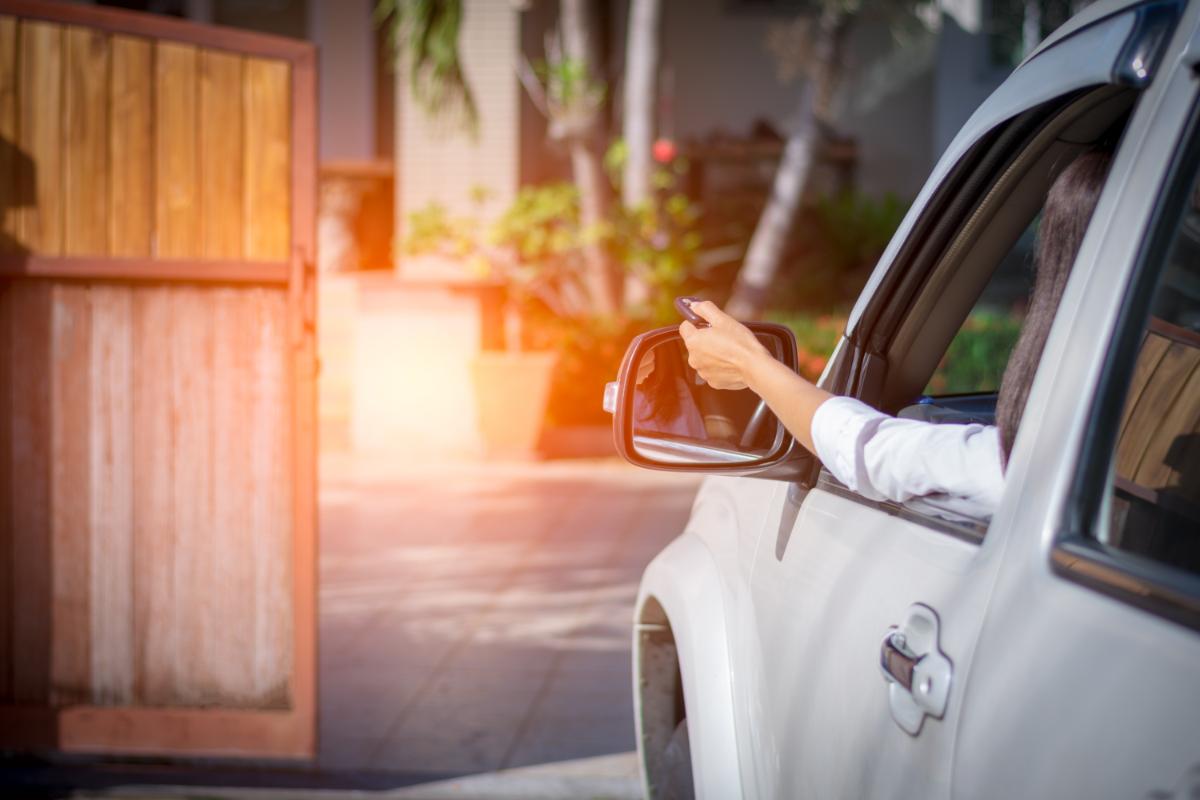 Selecting the Right Garage Door Opener Type