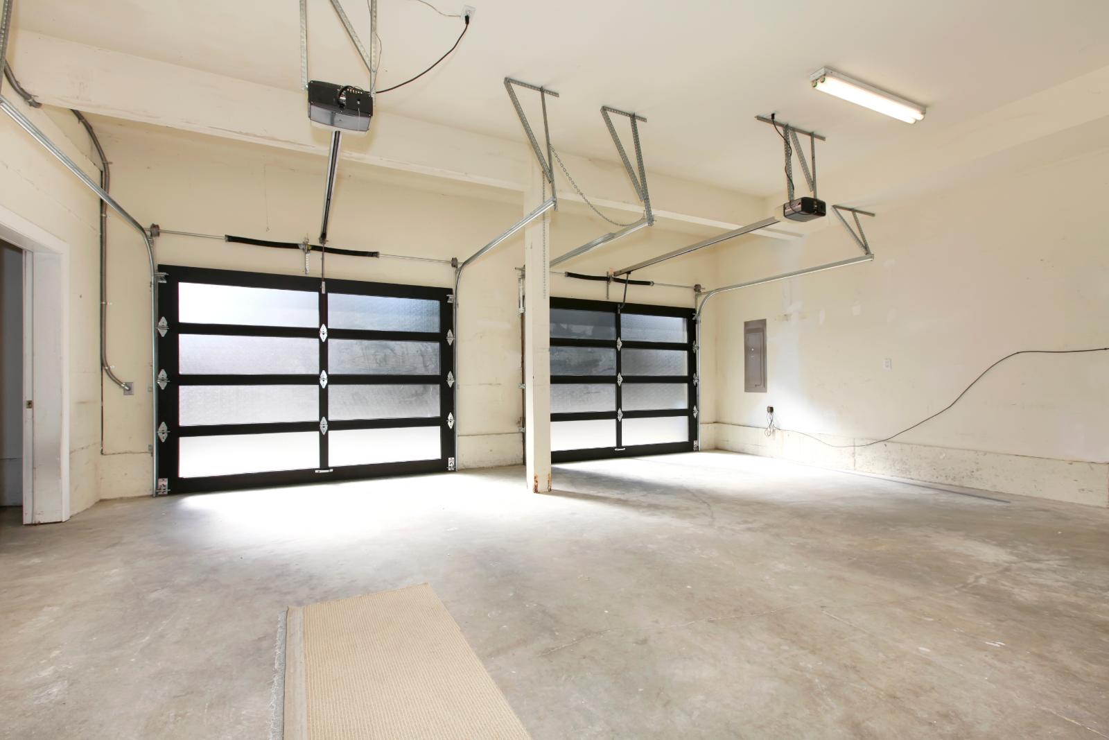 Garage Door Opener Installation Guide in Grand Rapids