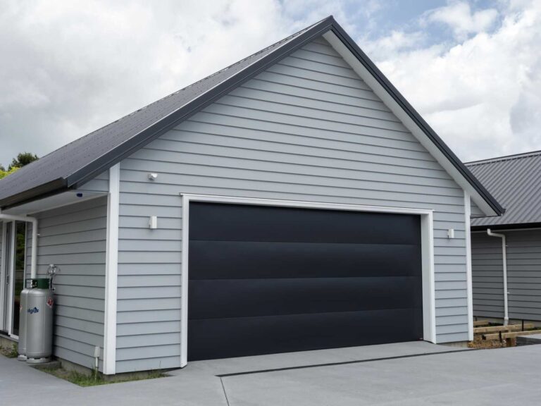 Ultimate Guide to Residential Overhead Door Installation