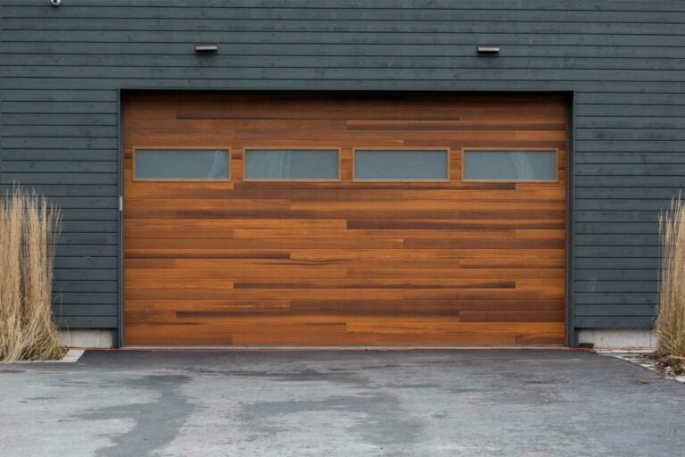 Maximizing Garage Security With Smart Technology Openers