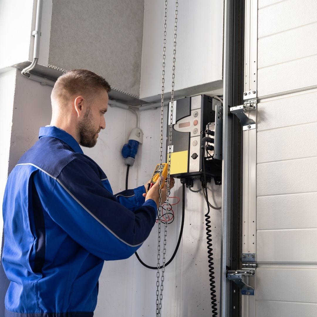 A professional who repairs garage door.