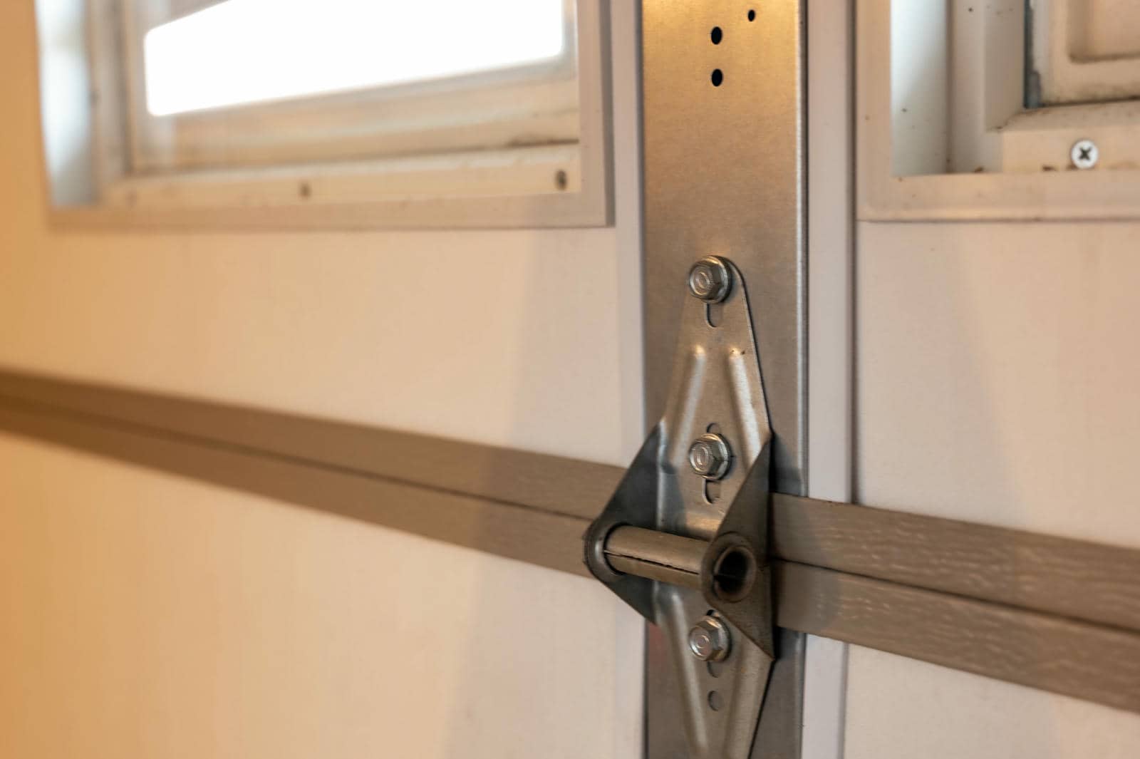 Why Trust Experts for Garage Door Troubleshooting?